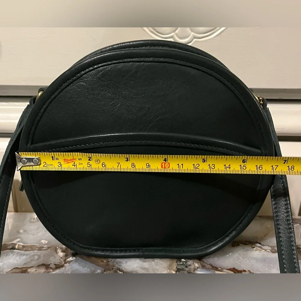 Green Vintage Coach Canteen Bag! - Picture 15 of 16